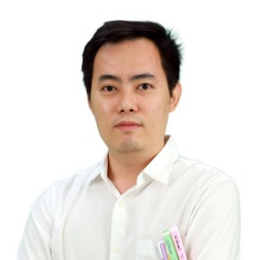 ชยุตม์ โชคช่วยอํานวย