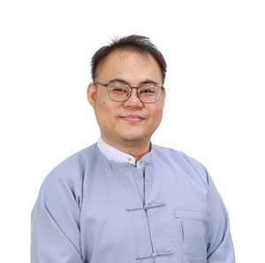 อดิศร ประกอบกิจ