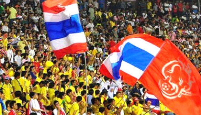 เชียร์แข้งไทยหักด่านออสซี่ โดย..หลี่หมิง
