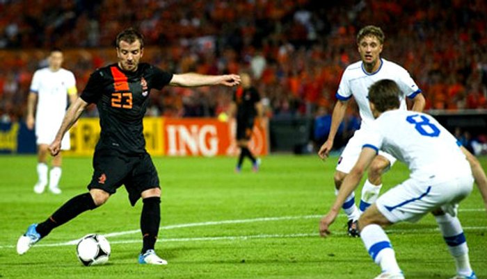 อัศวินสีส้มอุ่นหรู ต้อนสโลวาเกียนิ่ม2-0