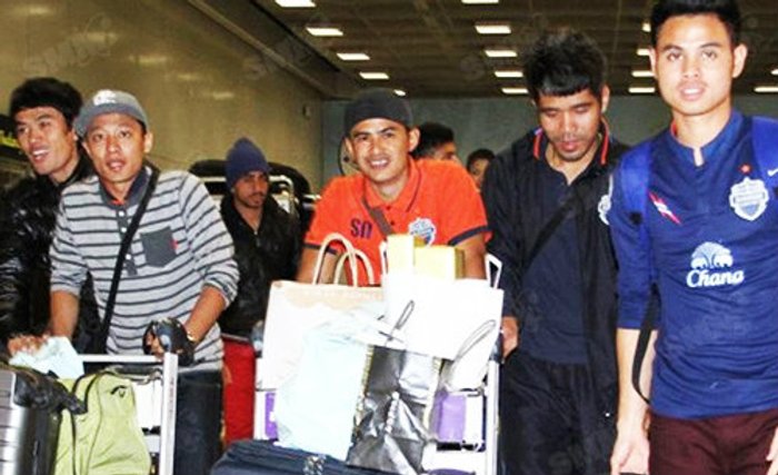 เซราะกราวกลับถึงไทย โค้ชแต็กลั่นประเดิมชัยไทยลีก