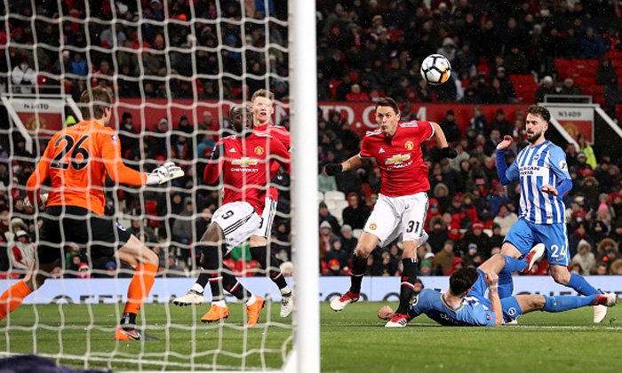 ผลบอล : ทะลุรอบรองฯ "ผีแดง" เปิดบ้านอัด "ไบรท์ตัน" 2-0