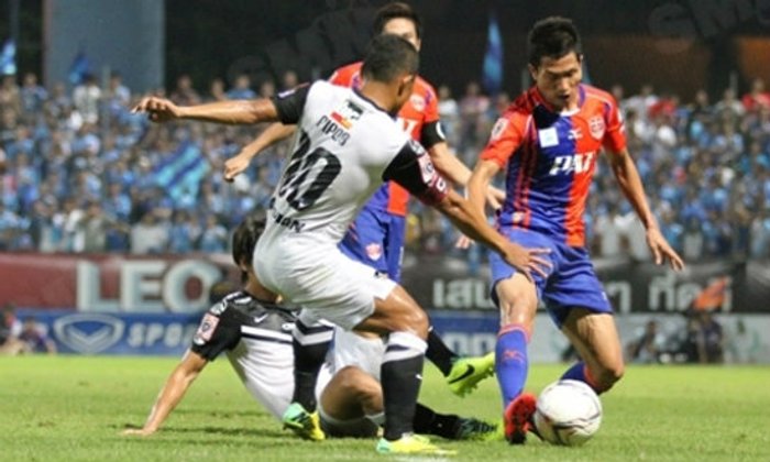 ฉีกทุกความมันส์! ชลบุรีบุกพังท่าเรือคารัง3-1 เกมเดือด3แดง