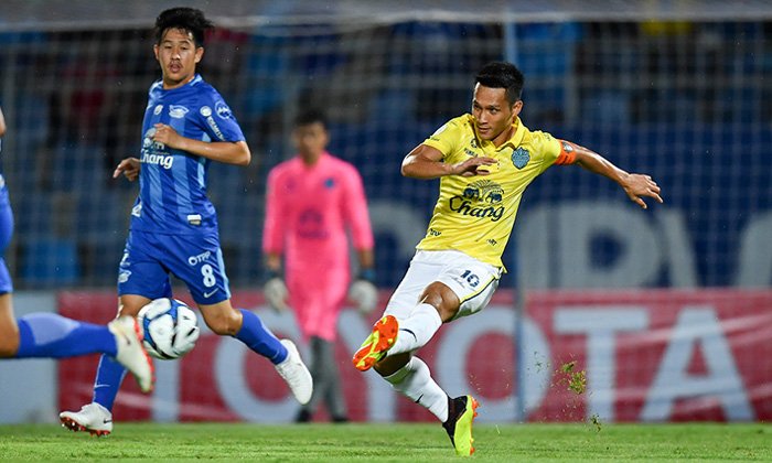 นำฝูงยาว! บุรีรัมย์ บุกอัด ชลบุรี คาบ้าน 2-0 ทิ้งห่าง 9 แต้ม