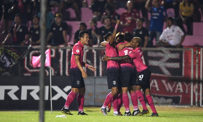 เปลี่ยนโค้ชไร้ผล! เมืองทองฯไม่ฟื้น โดนชัยนาท กระทุ้งยับ 3-0