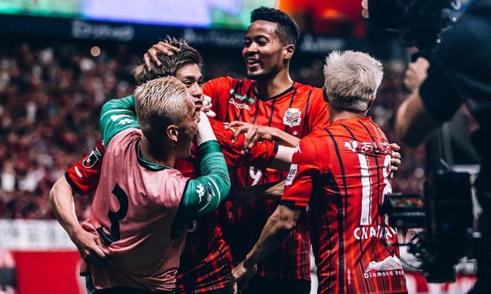 "ชนาธิป" ทั้งยิงทั้งจ่าย! ซัปโปโร คืนฟอร์มเก่งเปิดรังถล่ม โชนัน 5-2