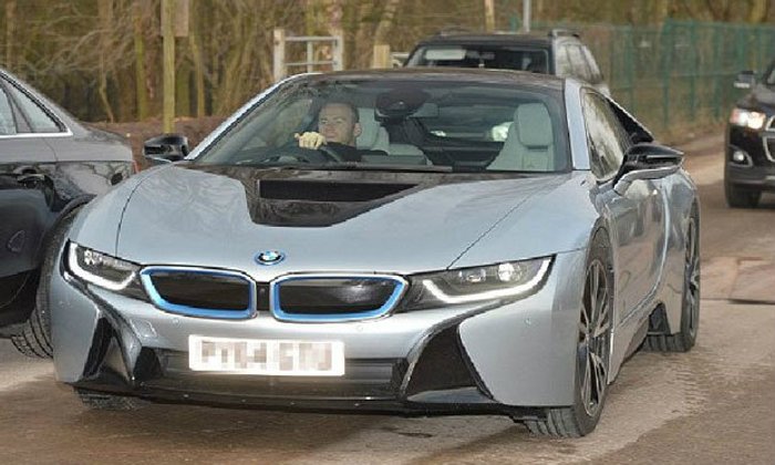 "รูนี่ย์" ซิ่งบีเอ็มฯ คันงาม ′ไอ 8 ไฮบริด′ มุ่งหน้าซ้อมก่อนฟัดหงส์