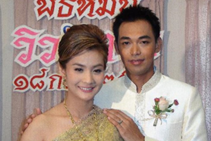 ยินดี! วิว เยาวภา เข้าพิธีหมั้นแฟนหนุ่มแล้ว