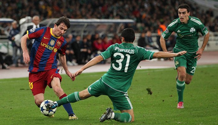 บาร์ซ่าควงสเปอร์สถล่ม3-0ฉลุยศึกชปล.