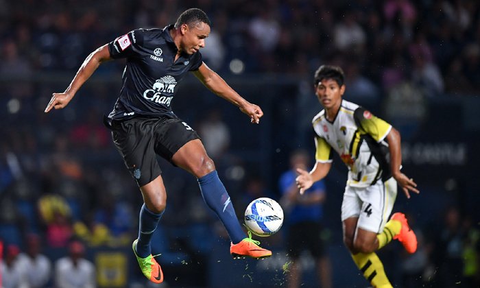 ฟอร์มเฉียบ! "บุรีรัมย์" ชนะ "ซุปเปอร์พาวเวอร์" 3-0 ขึ้นจ่าฝูงชั่วคราว