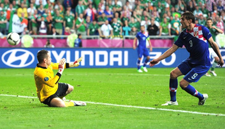 มานซูคิชเบิ้ล นำทัพหมากรุก สยบยักษ์เขียว 3-1