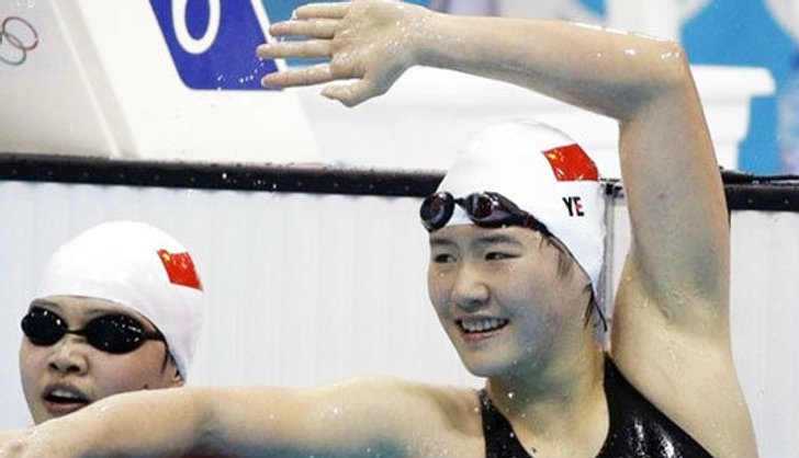 เงือกสาวจีนวัย16ซิวทองทุบสถิติโลก!