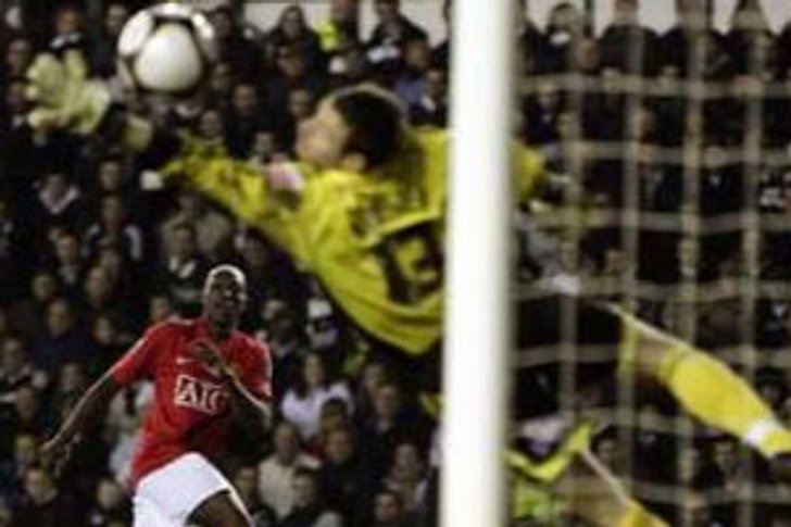 ผีแดงยำใหญ่ดาร์บี้ 4-1เอฟเวอร์ตันสอนเชิงวิลล่า 3-1