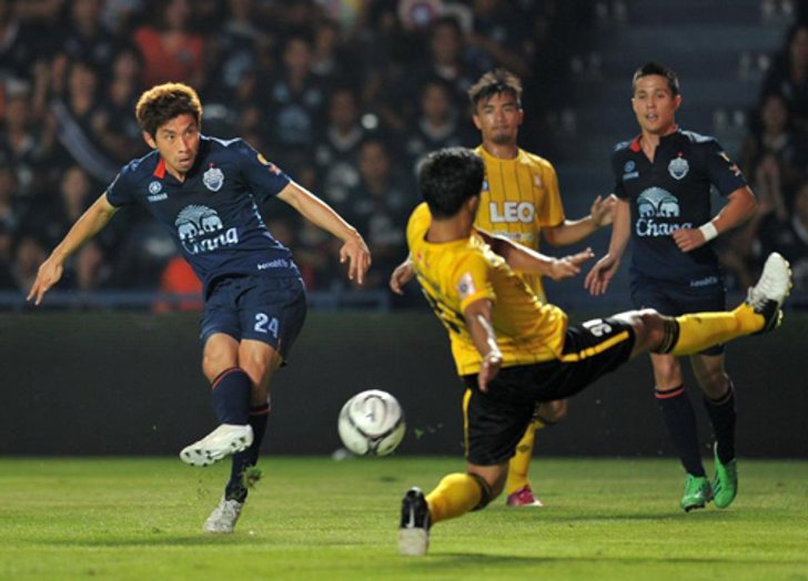 บุรีรัมย์ เปิดบ้านพิชิต บางกอกกล๊าส 2-0