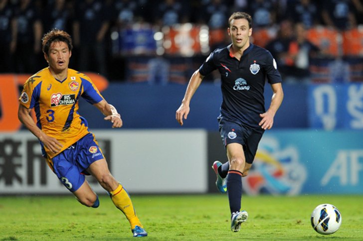 ปราสาทเซ็งโดนเวกัลตะไล่ตีเจ๊าท้ายเกม1-1