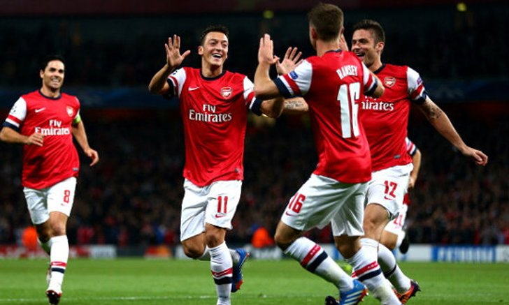 ฟอร์มยังแจ่ม! "ปืนใหญ่"เปิดรังอัดนาโปลี2-0