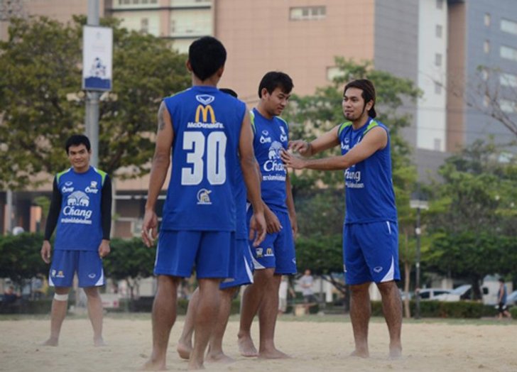 ชายหาดไทยซ้อมมื้อสุดท้ายก่อนบินลุย4เส้า