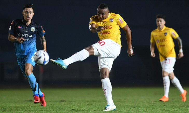 ผลบอล : "จาจ้า" ซัดชัย! "เมืองทอง" บุกเฉือน "แอร์ฟอร์ซ" 1-0