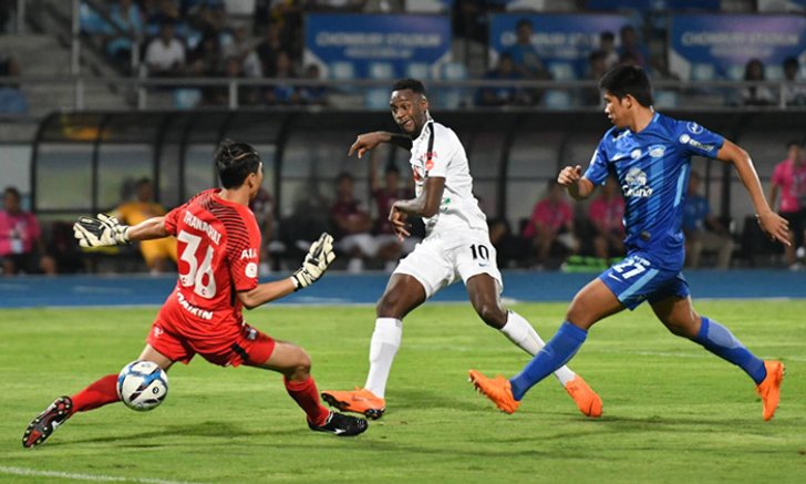 ผลบอล : "ฉลามชล" 10 ตัว เปิดบ้านพ่าย "กระต่ายแก้ว" 0-2