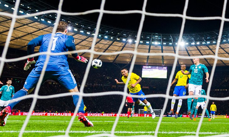 ผลบอล : เชซุสโขกชัย! "บราซิล" บุกเฉือน "เยอรมนี" คาบ้าน 1-0