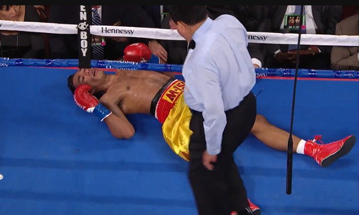 ชมชัดๆโดนหมัดไหน! "ถิรชัย" ถึงลงไปกองชวดแชมป์ WBA (คลิป)