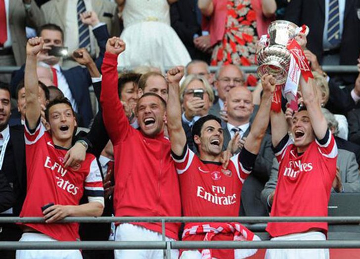 ปืนใหญ่ซิวแชป์ในรอบ9ปีบดฮัลล์3-2เอฟเอคัพ
