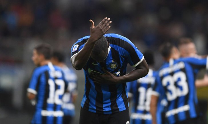 ยิงให้ทีมเก่าดู! "ลูกากู" ซัดประเดิม อินเตอร์ฯ ถล่ม เลชเช่ 4-0 นำจ่าฝูงกัลโช่ฯ