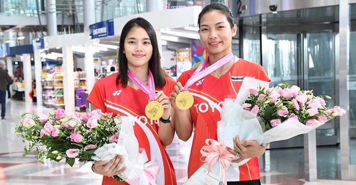 “กิ๊ฟ-วิว” กลับถึงไทย หลังได้แชมป์หญิงคู่ แบดมินตันไชนีส ไทเป