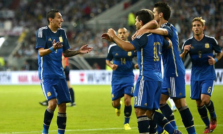 ดิมาเรียโชว์!ฟ้า-ขาวทวงแค้นบุกอัดเบียร์4-2+คลิป