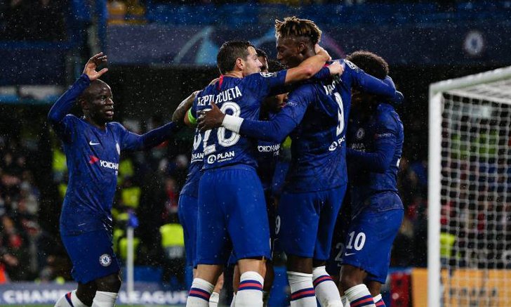 สิงห์ เฉือนหวิว ลีลล์ 2-1 กอดคอ บาเลนเซีย เข้ารอบแชมเปี้ยนส์ลีก (คลิป)