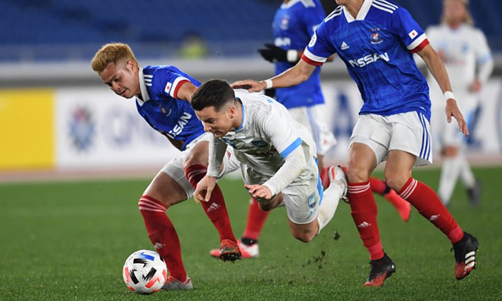 "ธีราทร" แอสซิสต์! โยโกฮาม่า เปิดบ้านรัว ซิดนีย์ 4-0 นำฝูงกลุ่ม (คลิป)