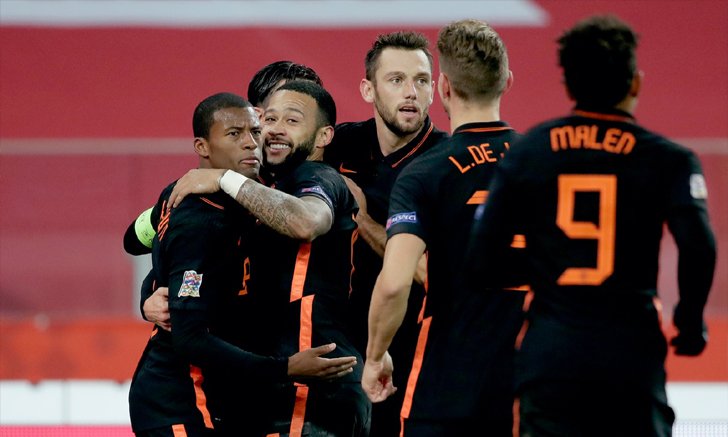 เนเธอร์แลนด์ เชือด โปแลนด์ 2-1 จบรองแชมป์กลุ่ม