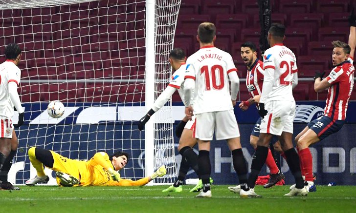 ตราหมี ฟอร์มดุ เปิดรังรัว เซบีญ่า 2-0 นำจ่าฝูงลาลีกาต่อ