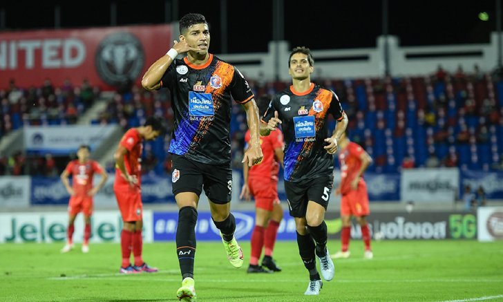 สิงห์เจ้าท่า บุกอัด เชียงใหม่ 2-0 ขึ้นรั้งรองจ่าฝูงไทยลีก