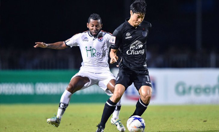 ยึดจ่าฝูงต่อไป! บุรีรัมย์ฯ บุกอัดราชนาวี 3-1