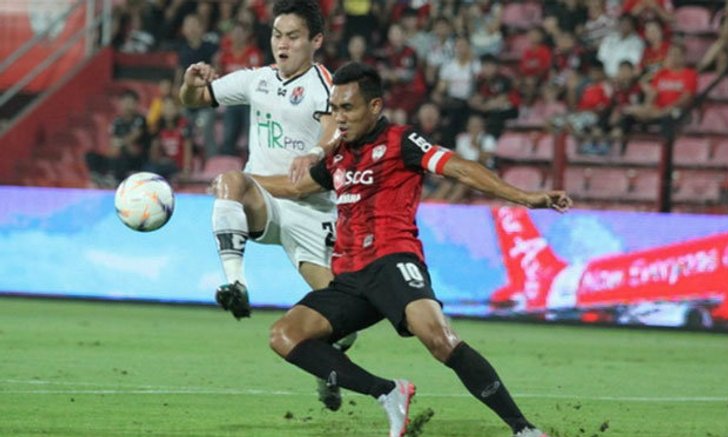 "มุ้ย"แฮททริก! "กิเลน"ไล่ถลุง"ราชนาวี"7-0
