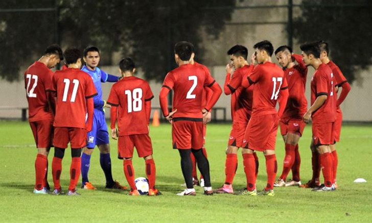 ภาพ แข้งไทยซ้อมวันที่ 2 เตรียมพร้อมอุ่นเครื่อง เยเมน