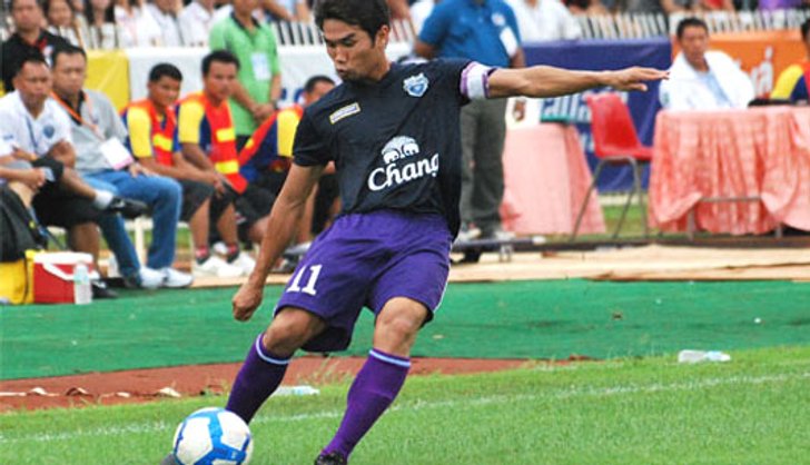 บุรีรัมย์ฯ บุกถล่มศรีสะเกษ3-0 ลุ้นแชมป์ต่อ