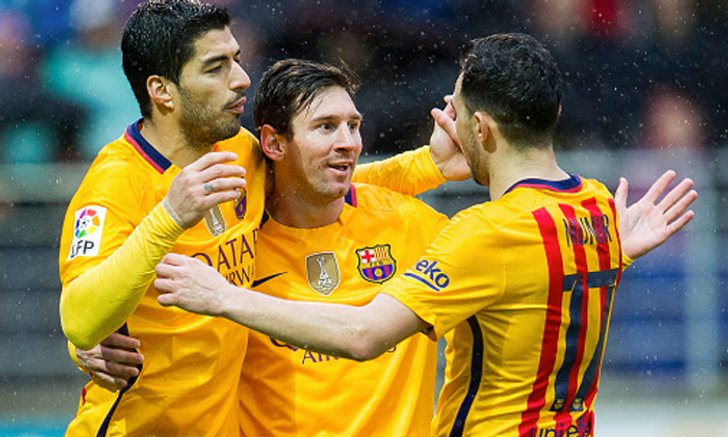 เมสซี่กดเบิ้ล! บาร์ซ่า บุกถล่ม เออิบาร์ 4-0 ทิ้ง ตราหมี 11 แต้ม