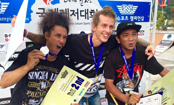 "ตูน" ภาคภูมิ สุดเจ๋ง! ผงาดซิวรองแชมป์ บีเอ็มเอ็กซ์แฟลตแลนด์ แดนกิมจิ