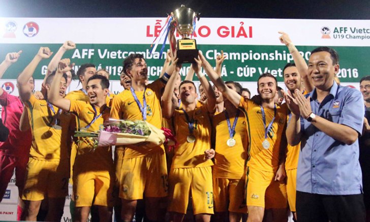 คอมเม้นท์แฟนบอล "ออสเตรเลีย" หลังถล่ม "ไทย" 5-1 คว้าแชมป์อาเซียน U19