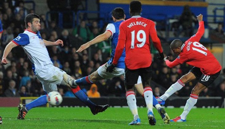 ผีรัวท้ายเกม! ขยี้กุหลาบ2-0หนี5แต้ม