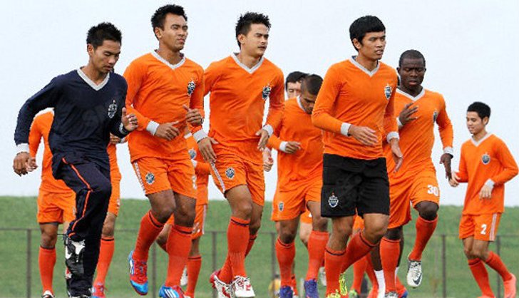 เนวินเดิมพันปลุกแข้งปราสาทเก็บชัยบ้านเรย์โซลเข้า16ทีมเอซีแอล