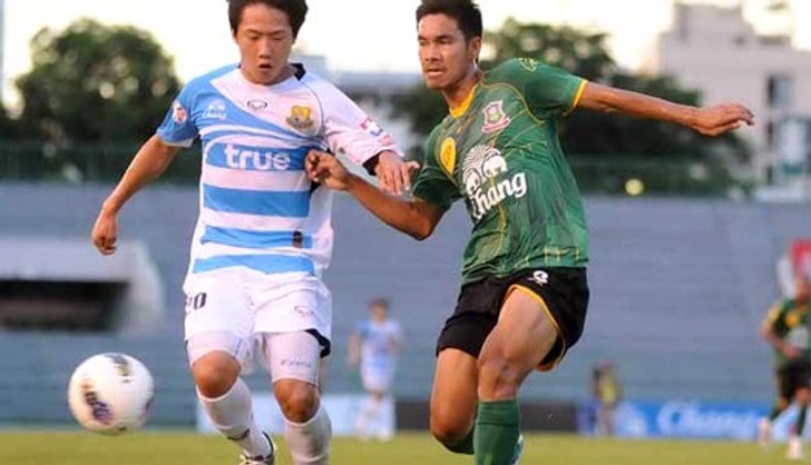 อาร์มี่ต้อนโลมา 2-0, ฮัลโหลถล่มปลาทู 3-0