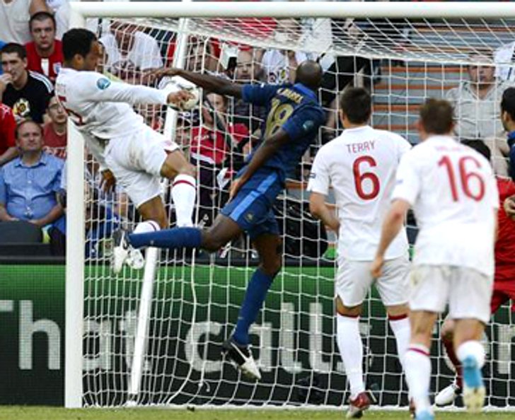 อังกฤษโขกนำก่อนฝรั่งเศสซัดเจ๊า1-1