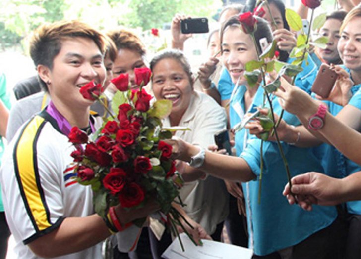 ยกเหล็กขอบคุณบุญรอด-สิงห์หนุนต่อ4ปี20ล.