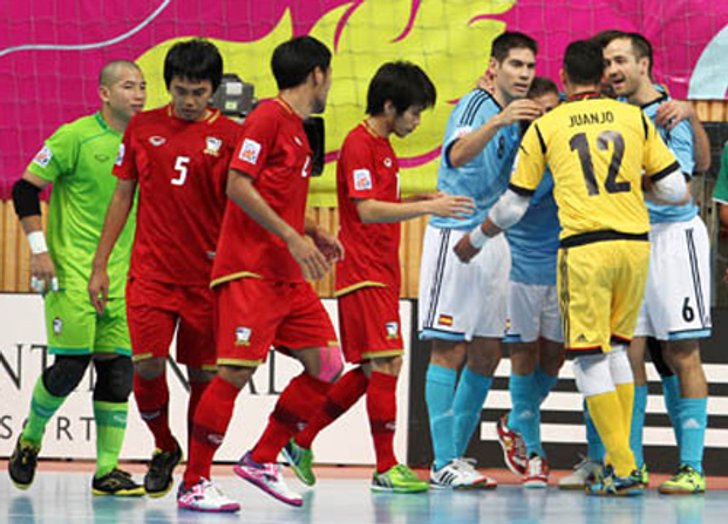 ไทยพ่ายสเปน 1-7ตกรอบฟุตซอลโลก2012