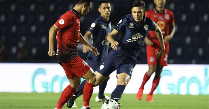 Buriram opens a 2-0 Trat nest to hold the second leg of the Toyota Thai League (clip)