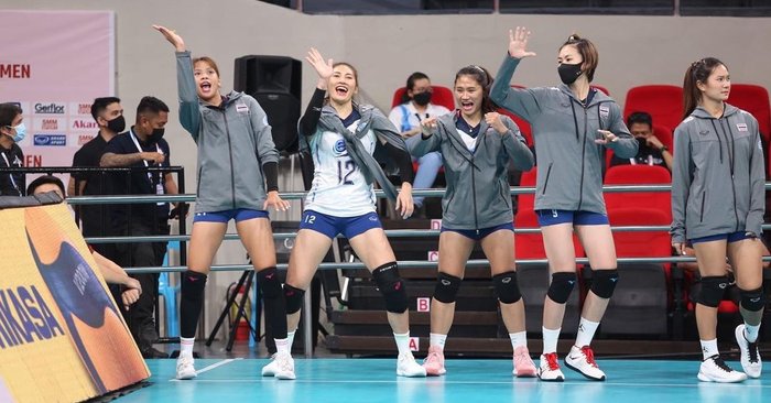รวมรูปภาพของ งานนี้มีเดือด! คอมเมนต์เวียดนาม "ลูกยางสาว" พ่าย ไทย ชวด