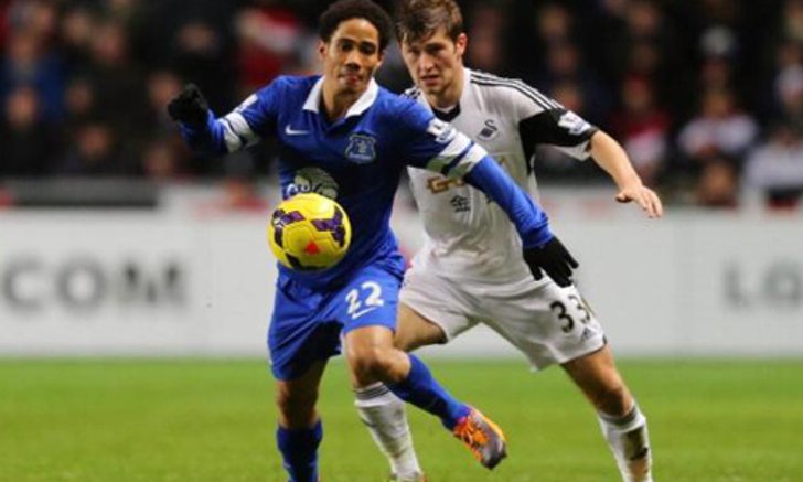 บาร์คลีย์ซัดฟรีคิกท็อฟฟี่บุกสอยหงส์ขาว3-2